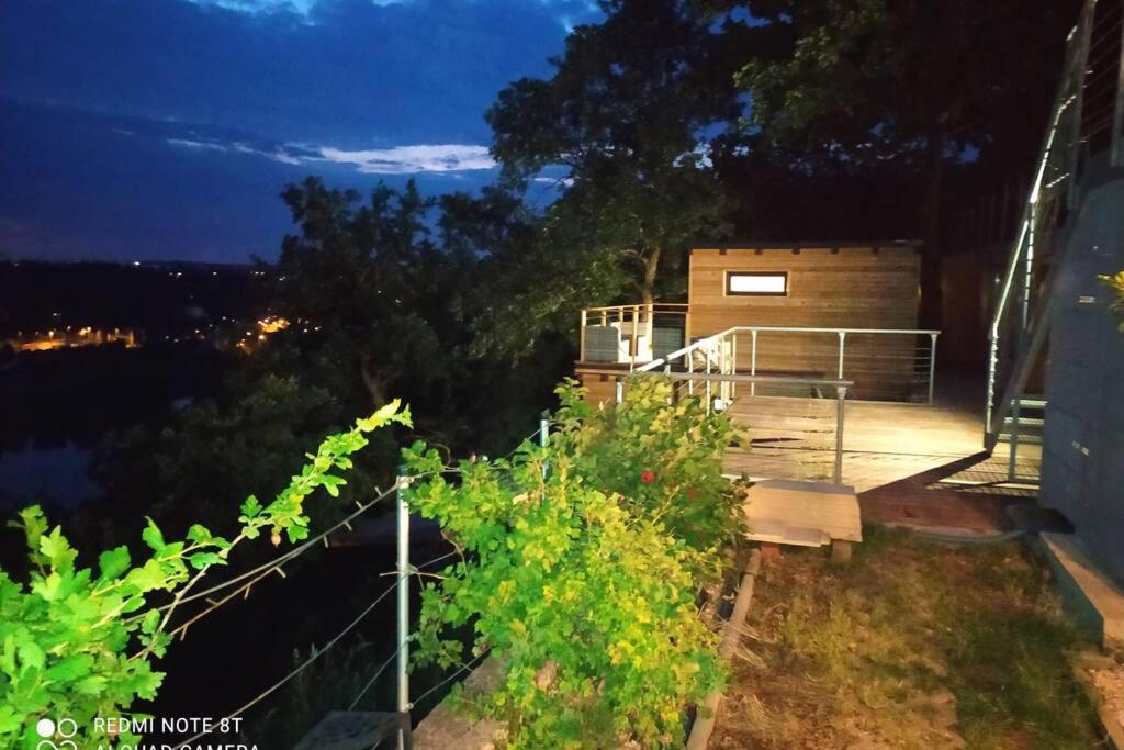 Chatka - C - Vyhlidka Nad Rekou Zdiby Buitenkant foto