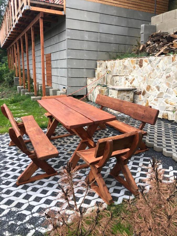 Chatka - C - Vyhlidka Nad Rekou Zdiby Buitenkant foto